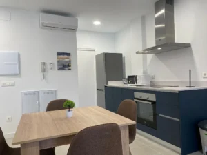 40496 48632600 1207962832