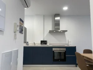 40496 48632600 1207962833