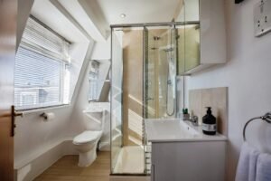 imgi 16 o 1je7ip69b1eghg9g19ur1h4h1g437