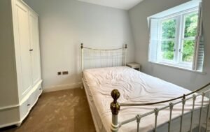 imgi 16 o 1jhm2p5qg1s8vum9ncu1kvg1c0aa