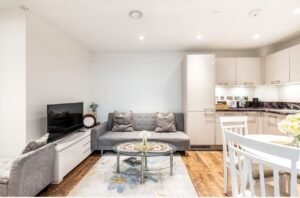 imgi 26 o 1j2mtnict1ch81g9b3m5m151n8jj