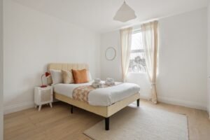 imgi 31 o 1ji09isbkgfhmln12n9knsh9q