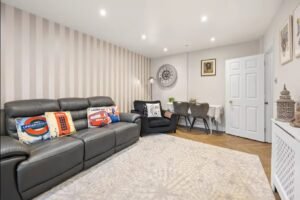 imgi 7 o 1jep4ab3n3i9hrc8hghpse4gm