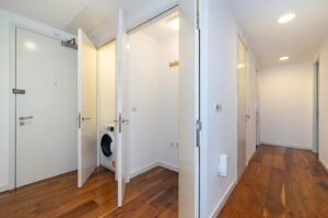 imgi 8 o 1jhjf3hbrmh9fg7cctrg06tk3