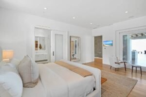 imgi 106 a6bb33c3644f11f0c216640f4d7486c4 rentals large 1200 1200