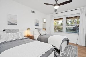 imgi 111 306fd58b94a86768d9a5daf4eed319f7 rentals large 1200 1200