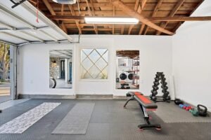 imgi 112 8322c06e8cf6e7bf407bfa765add04a4 rentals large 1200 1200