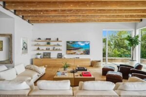 imgi 116 b4880f1fd8e9fba033199bbda3312c07 rentals large 1200 1200