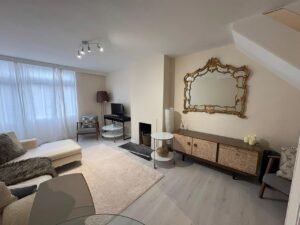 imgi 5 o 1jin6vscoi1l1d4k1ipn151prh3a