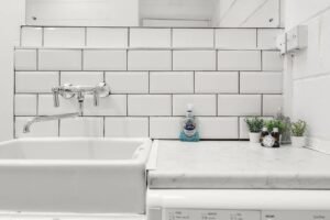 imgi 6 o 1ikploh161vpdf0a11m8q6d11gf1