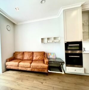 imgi 8 o 1jhm2p6sl1ms06korm9oc713usc