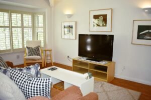 imgi 92 025bd61f7069a0ee47c803043724fd70 rentals large 1200 1200