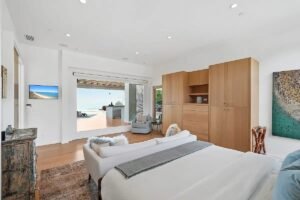 imgi 96 5ad14531ebe4292ecf05ffd4b16540a9 rentals large 1200 1200