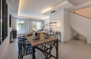 imgi 9 b3fdf1ae 5f0a 4930 bc34 cfd426a5f7ef