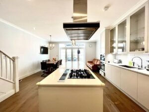 imgi 9 o 1jhm2p1h6usc1on81it0oqs2u73